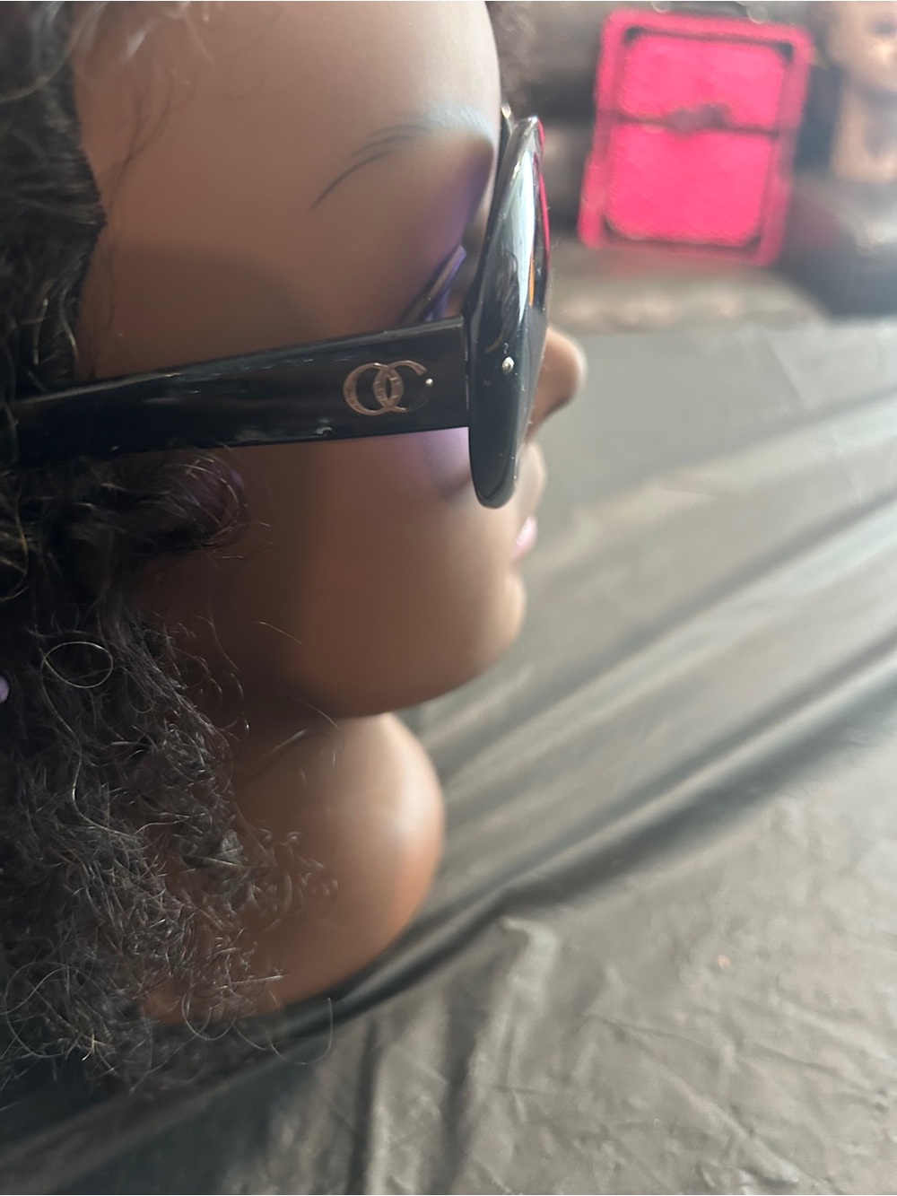 Oleg Cassini Black Round Sunglasses with Gradient Lenses - Picture 3 of 6
